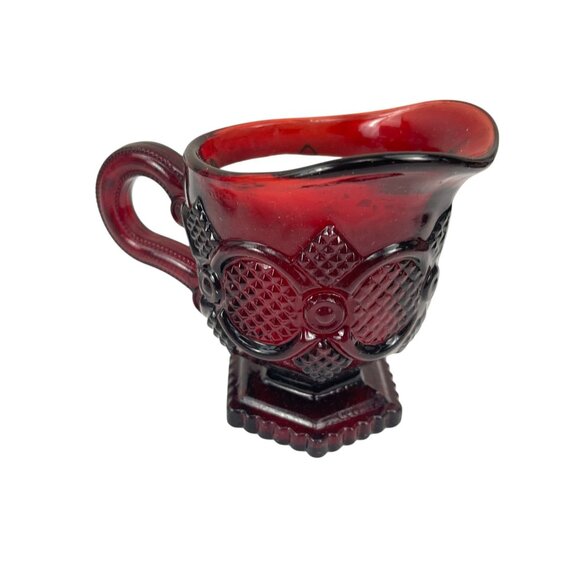 Avon 1876 Cape Cod Collection Red Glass Creamer Meadow Morn Fragrance Candle - Picture 3 of 8